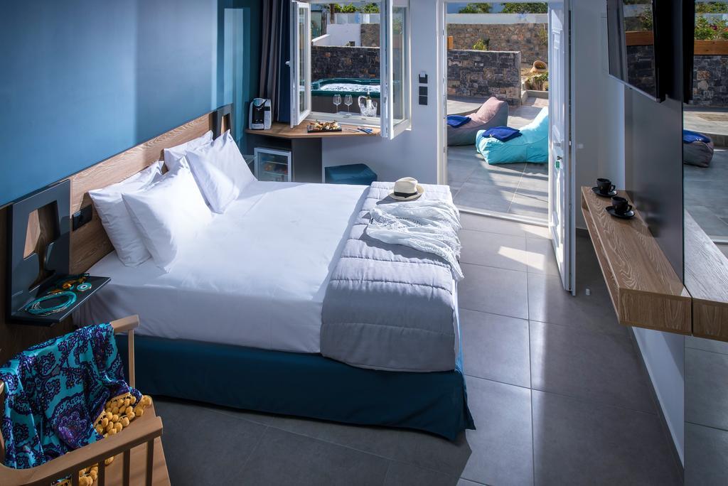 Infinity Blue Boutique Hotel & Spa - Adults Only Hersonissos  Bagian luar foto